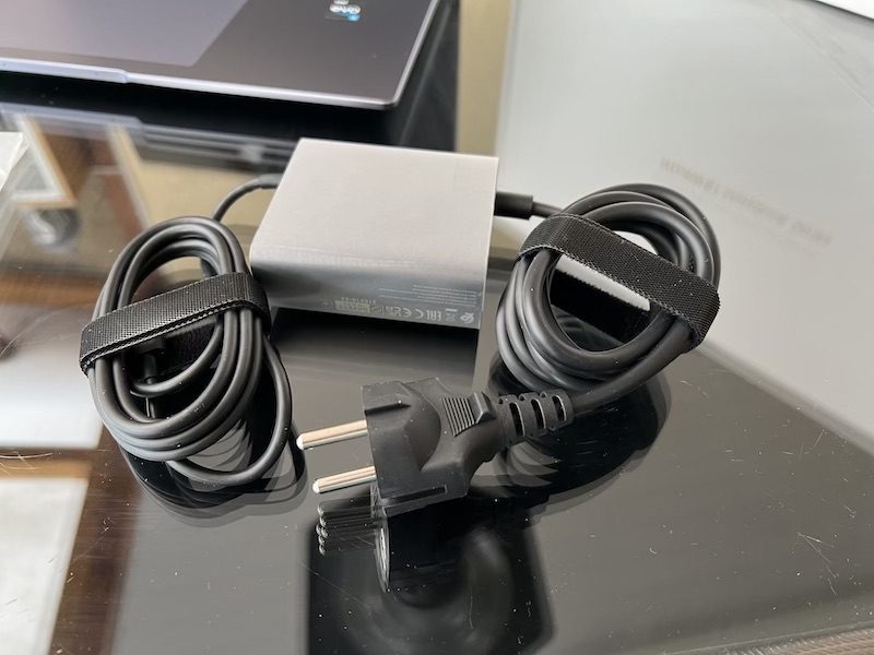 HUAWEI MateBook 16s Test Ladekabel i9