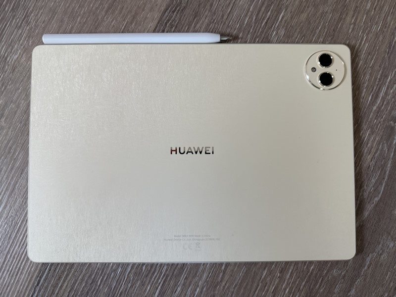 HUAWEI MatePad Pro 12.2 Test - begeistert PaperMatte? 3 HUAWEI MatePad Pro 12.2 PaperMatte Test Design